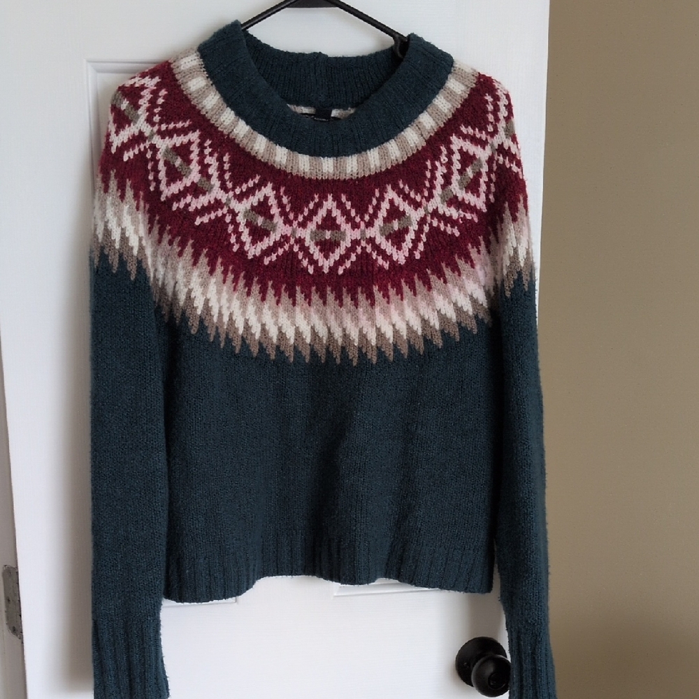 American Eagle Outfitters Teal Crewneck Sweater with Burgundy Fair Isle Yoke